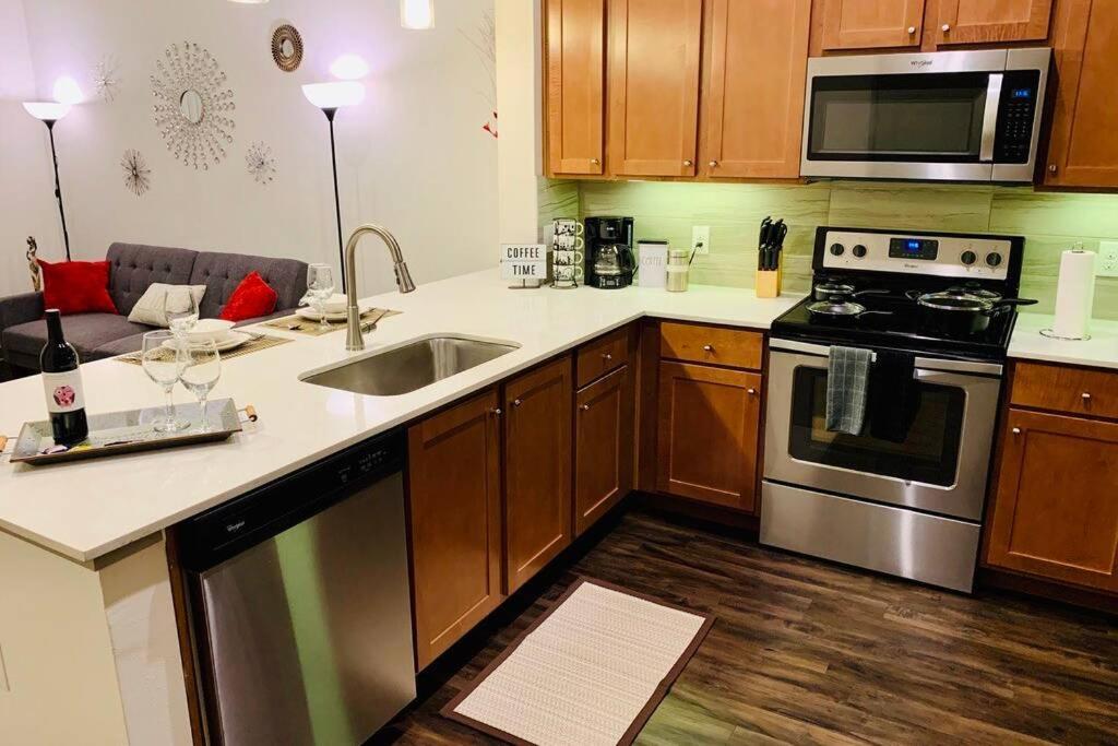 Appartamento New Apart Downtown - 5Min Stadium/Parks/Museum Houston Esterno foto